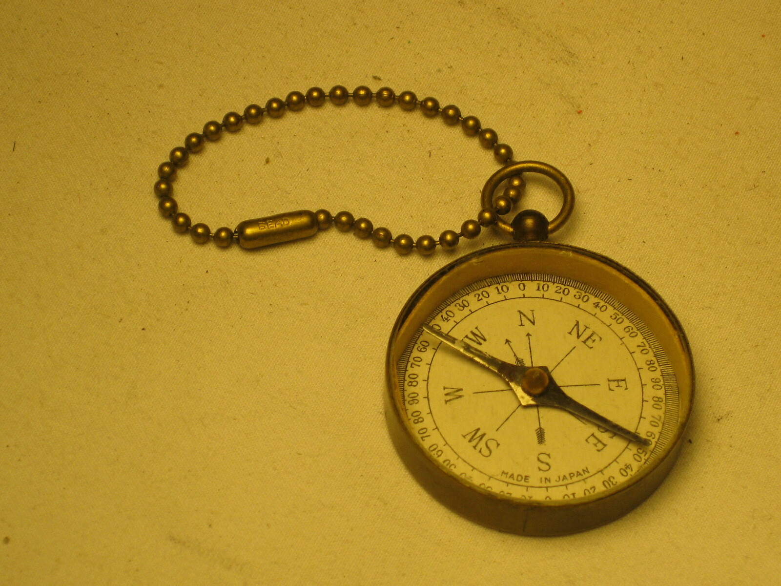 vintage dry compass Japan directional THE LOCKS SOO Michigan souvenir key chain