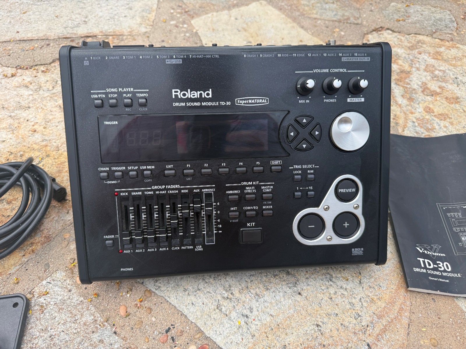 Roland Td-30 VDrum Module Brain td30 w/ MANUAL