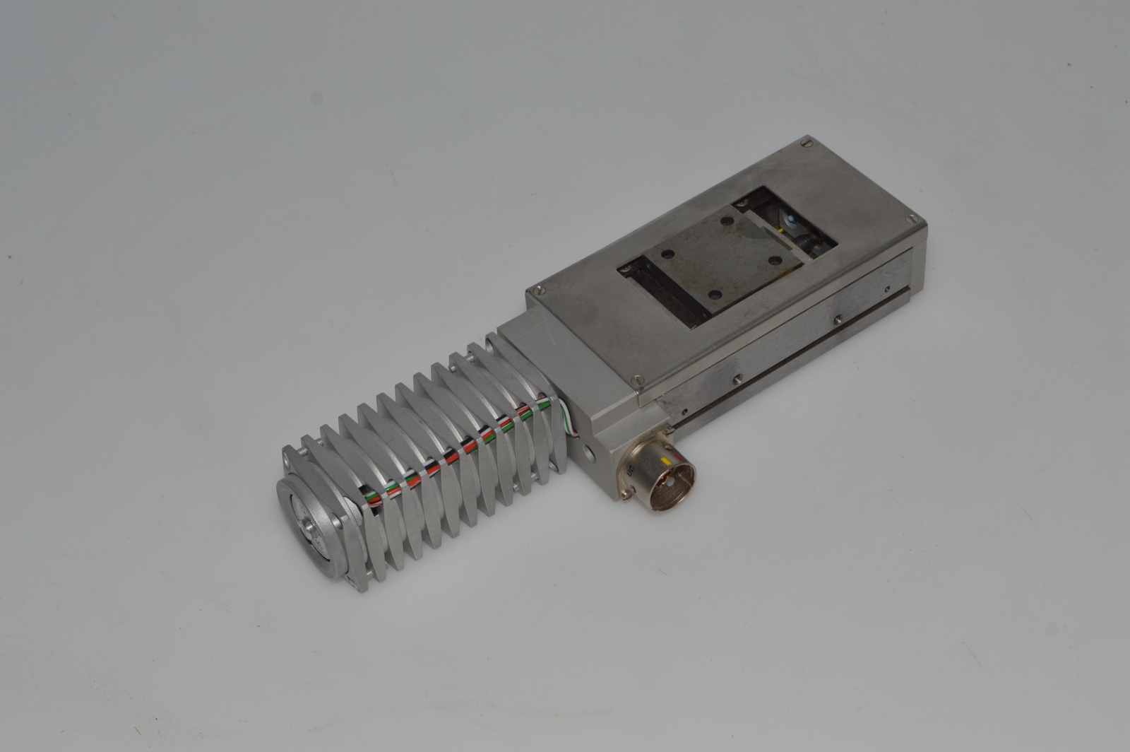 *TC* MOTORIZED LINEAR STAGE (TAF78)