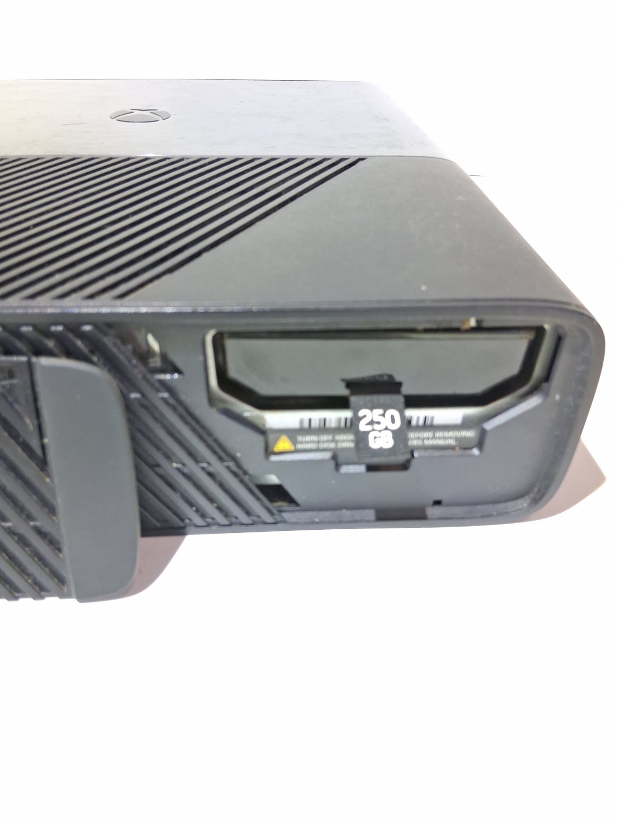 Microsoft Xbox 360 E 250GB With Camo Controller Tested