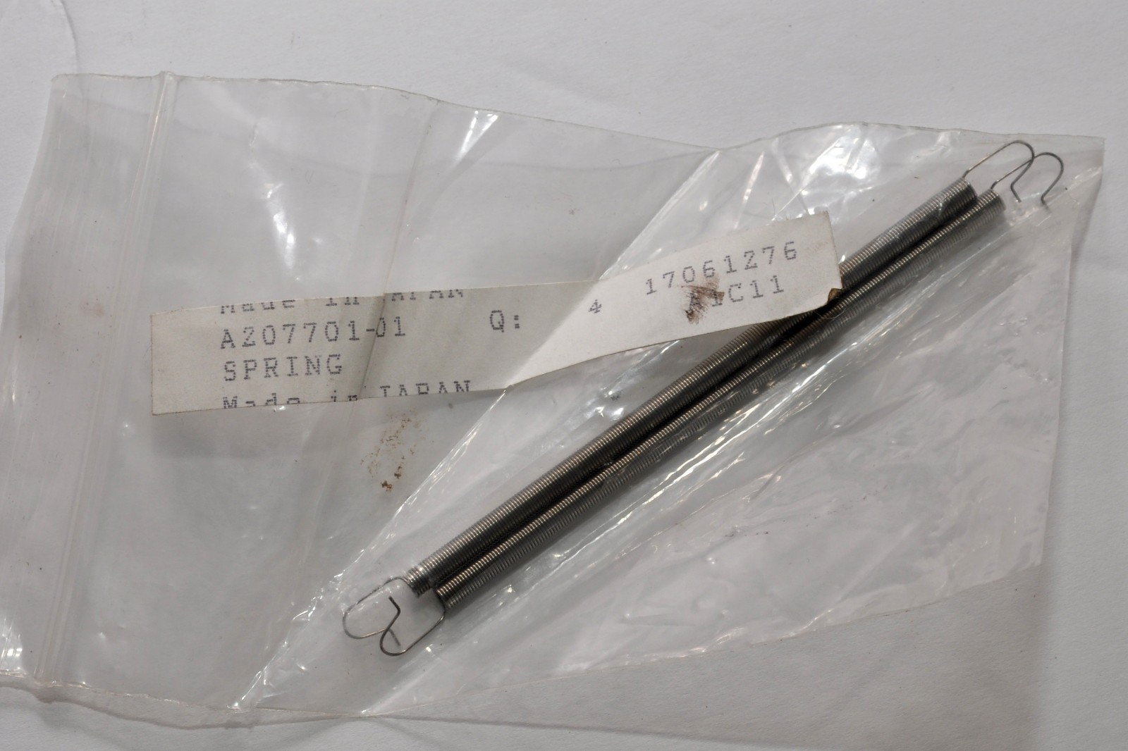 (2) A207701-01 Springs For Noritsu, USA Stock, 2pcs Noritsu 4" long