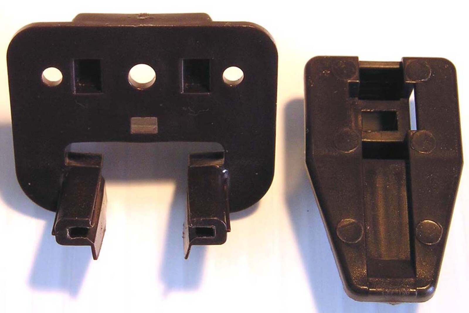 Kenlin Rite Track Brown Plastic Drawer Replacement Guide and Stop Runner