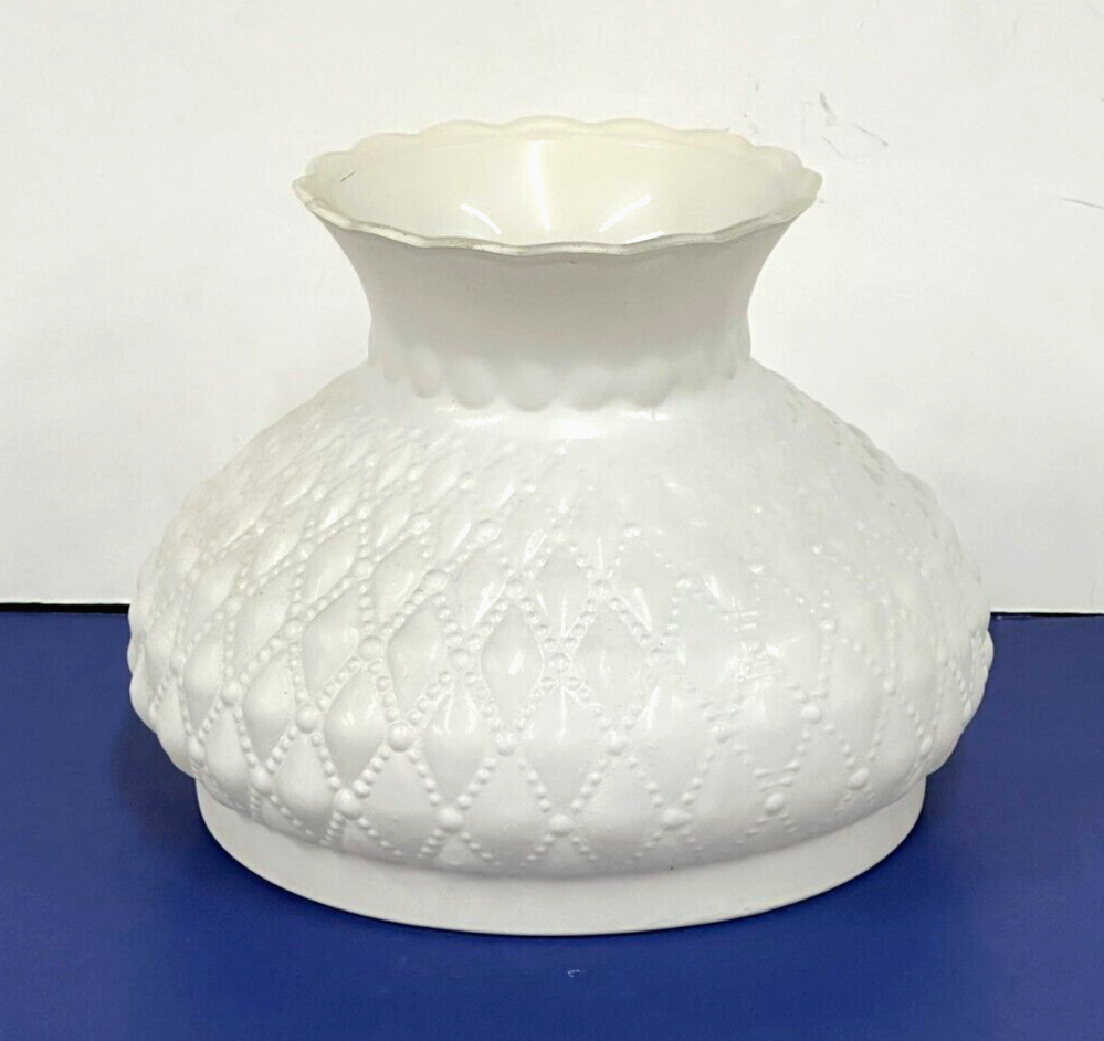 7" WHITE Student Opal QUILTED GLASS Globe Replacement Shade NEW Lightcraft 11104