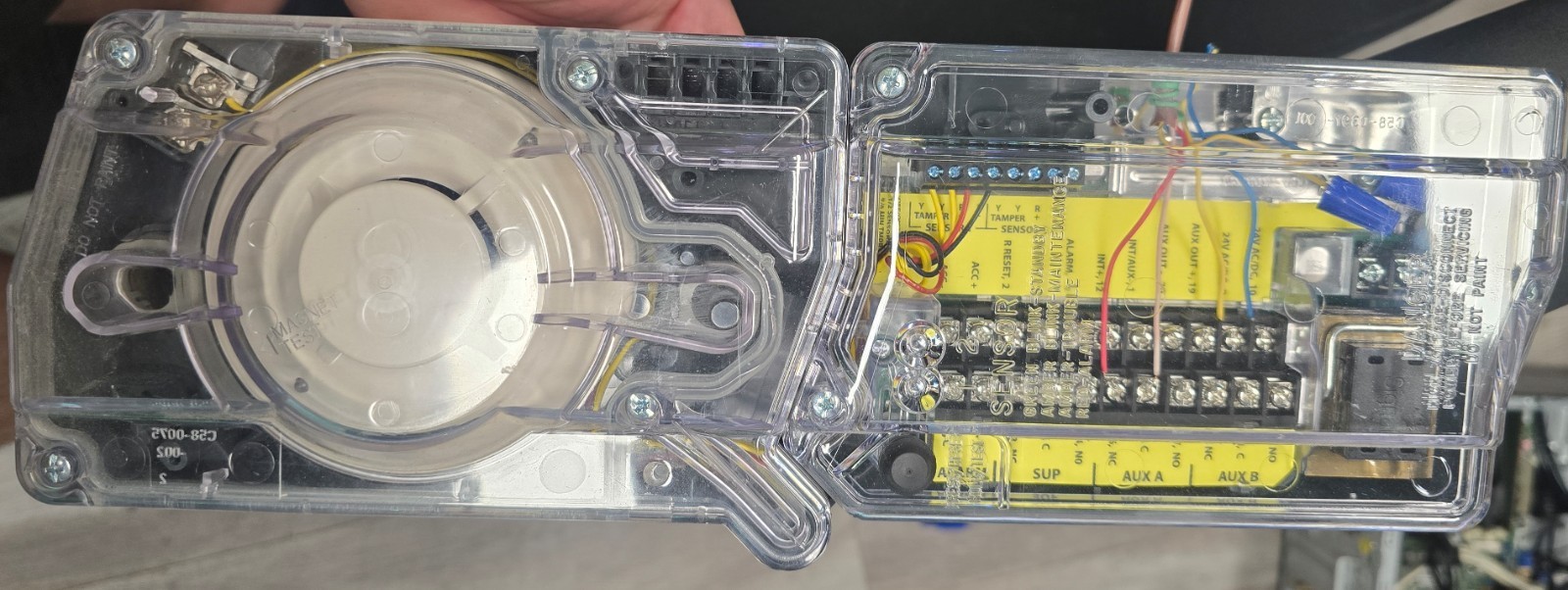 System Sensor D4120 4 Wire Photoelectric Duct Smoke Detector