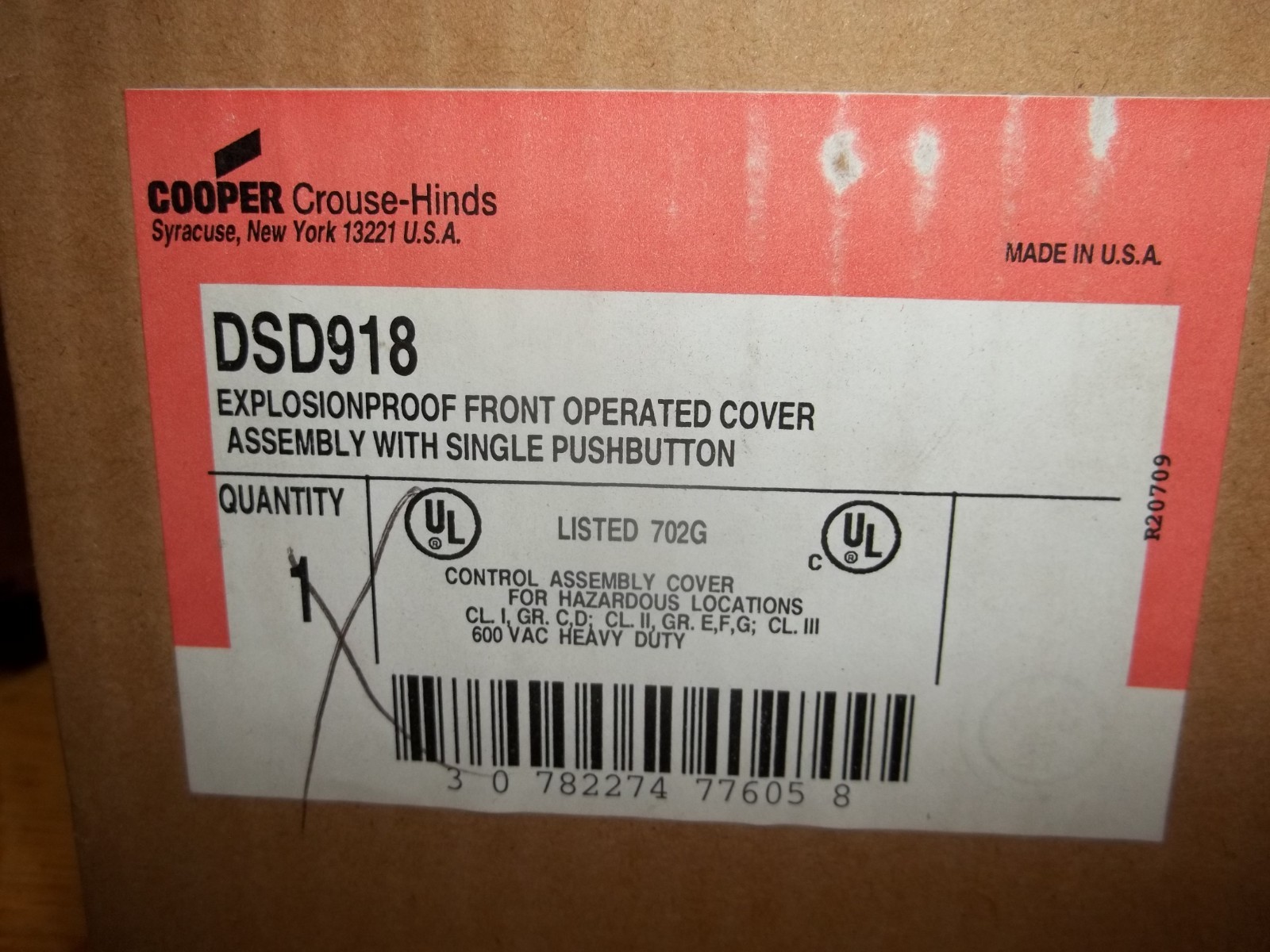 COOPER DSD918 EXPLOSION PROOF FRONT OPERATED COVER W/ SINGLE PUSHBUTTON (488)