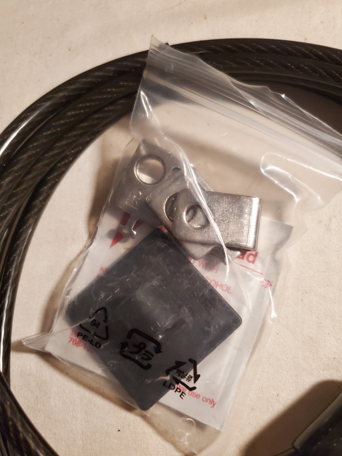 Kensington Desktop & Peripherals Locking Kit 2.0 Black K64425S NEW - Open Bag