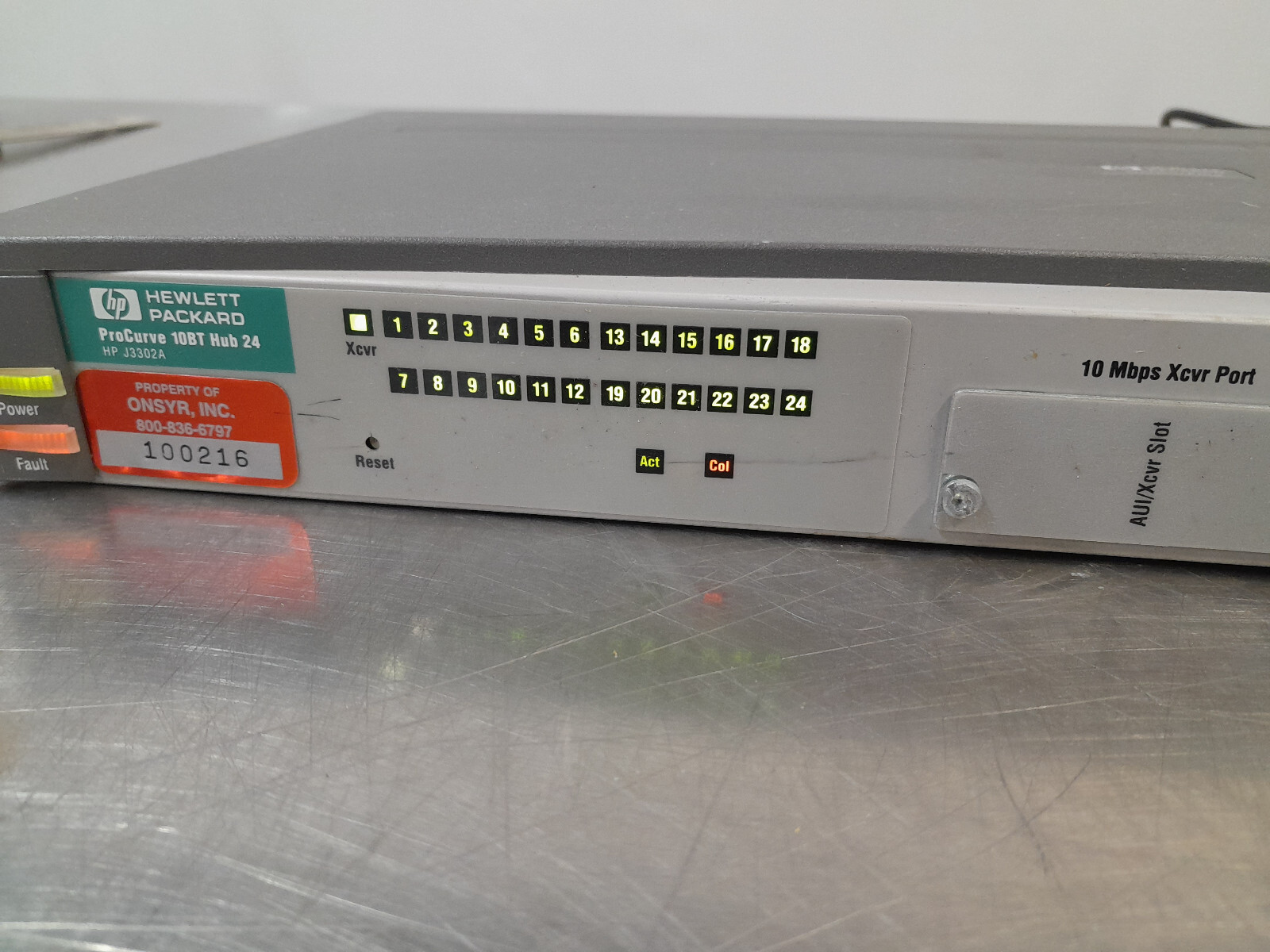 HP J3302A ProCurve 10BT Hub 24 Switch