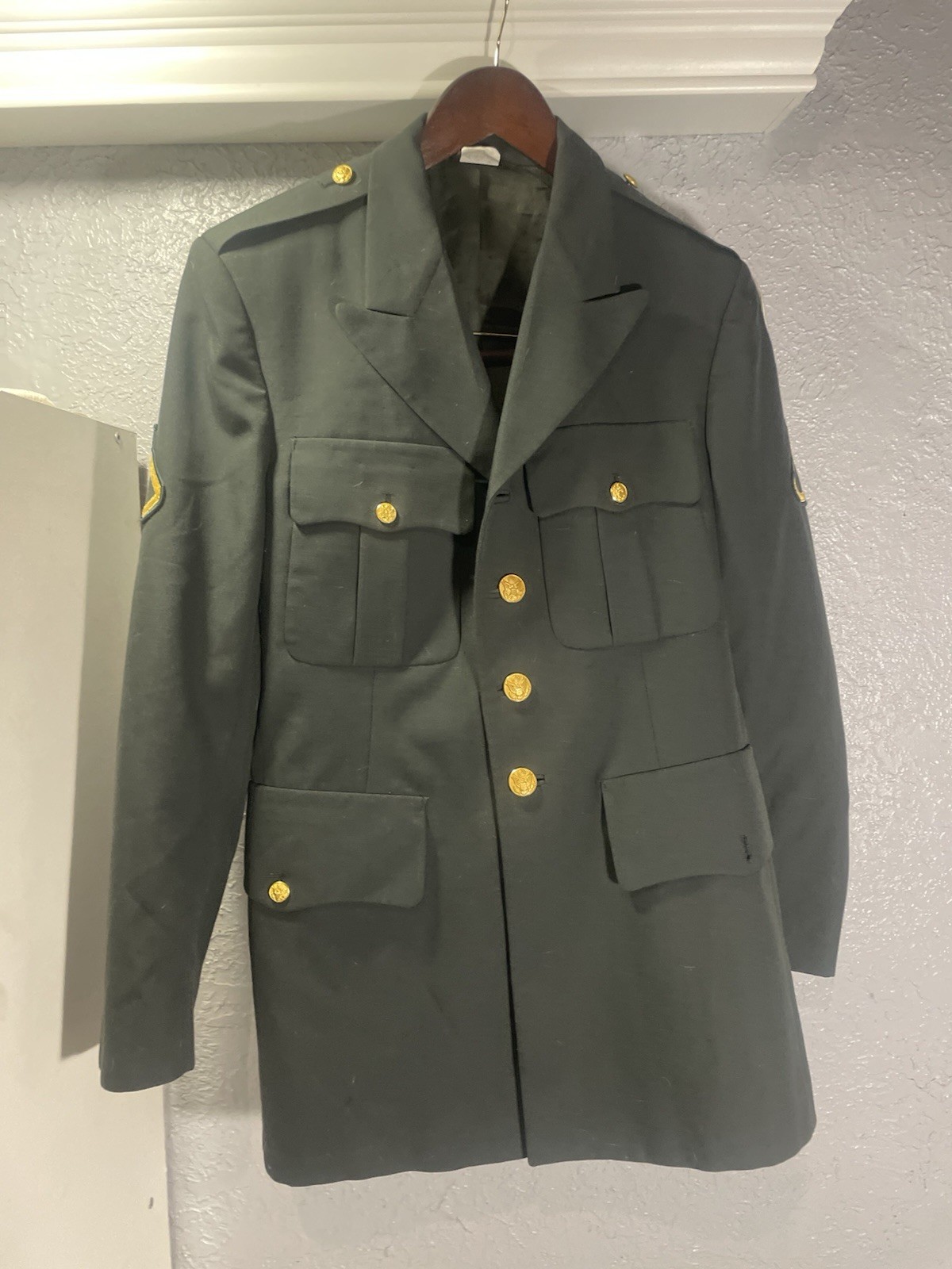 vintage DSCP Class A U.S. Army green dress uniform jacket 39R