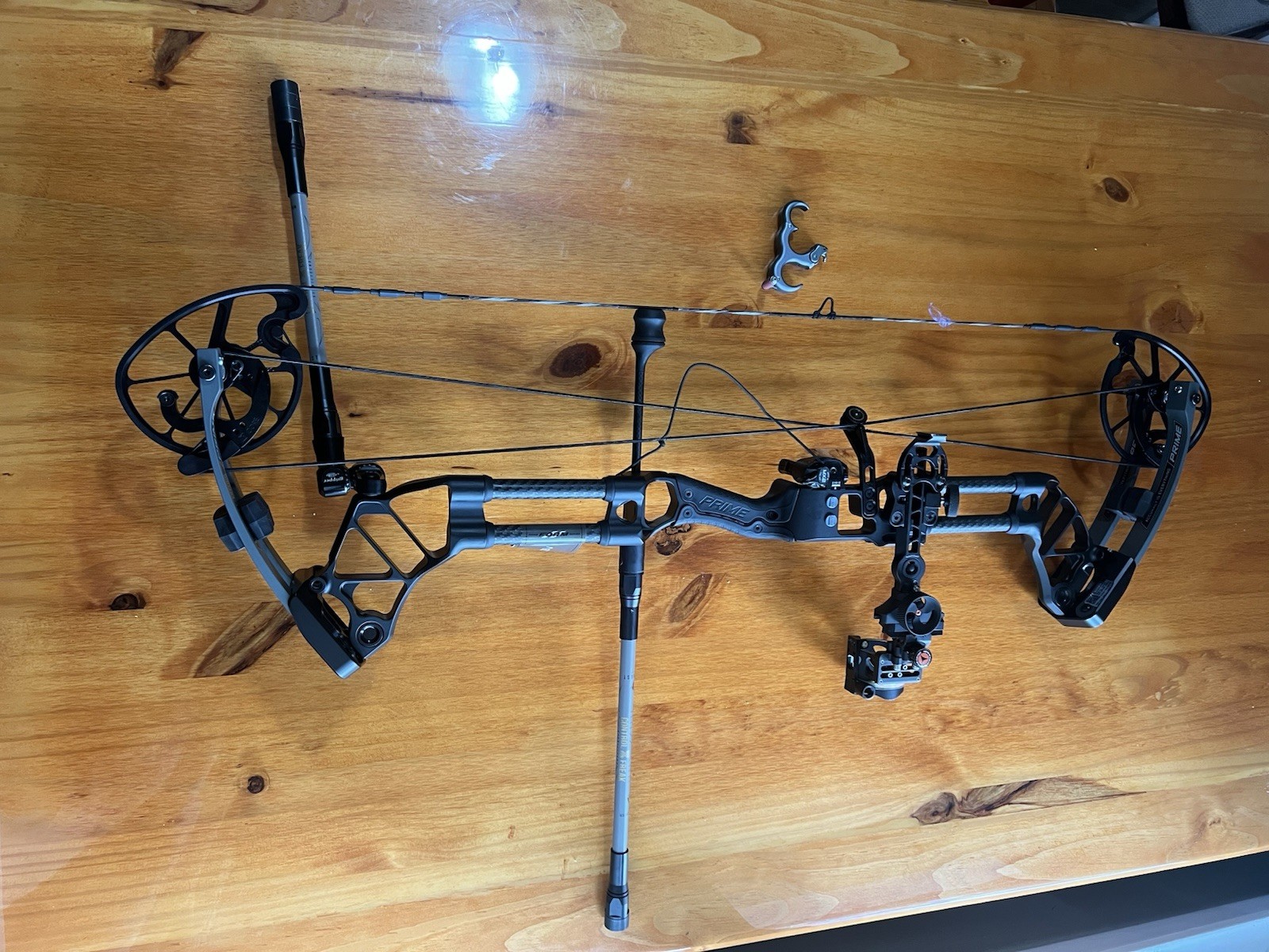 Prime Form 34 Bow