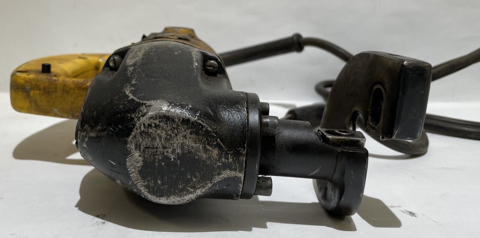 Dewalt - DW895 Nibbler - Used