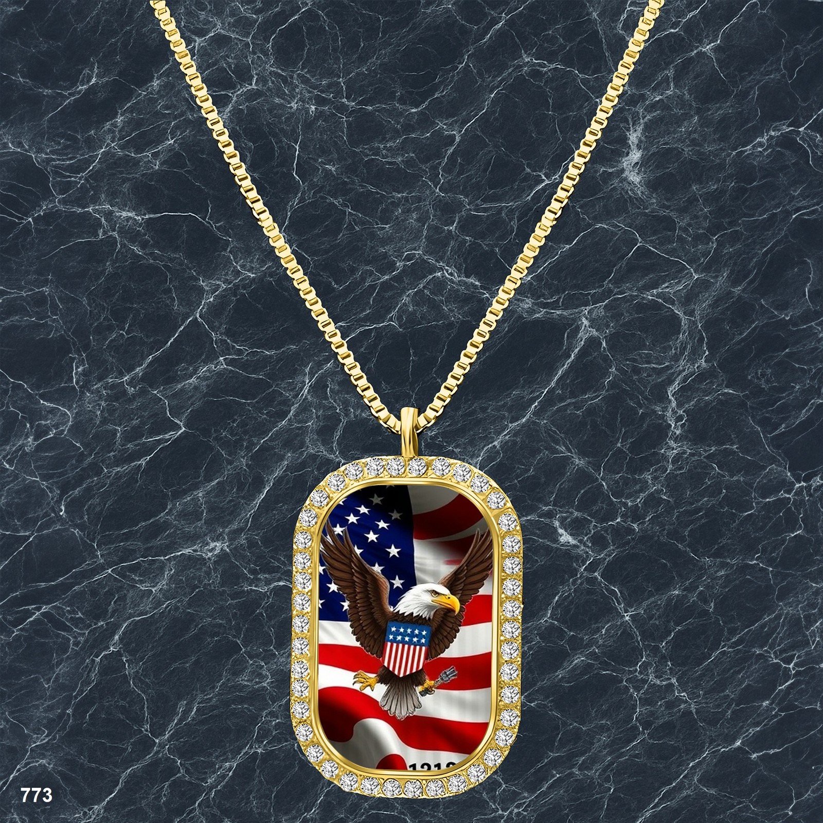 Amazing USA American Flag Pendant Necklace Photo Design Elegant Gold Tone Presen