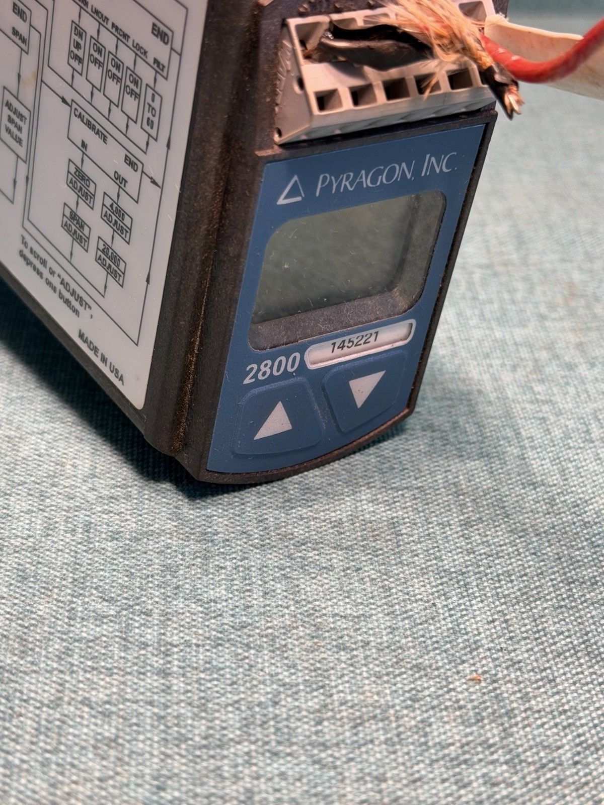 USED Pyragon 2800T Universal Temperature Transmitter