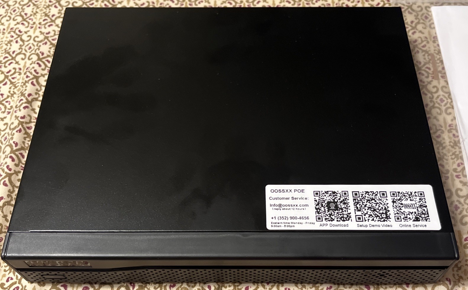 OOSSXX 8-Channel Encrypted 2.4G Wired Digital Video Recorder NVR, No Hdd, TESTED
