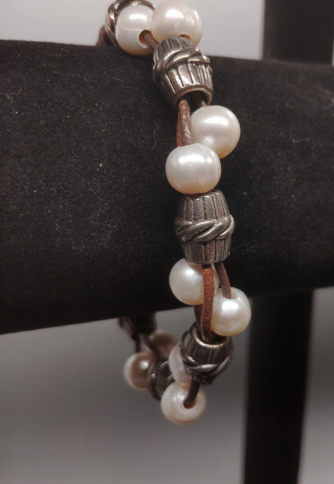 Handcrafted Pearl Beads & Silver Barrel Bead Bracelet 7.5 " Leather Strap Button
