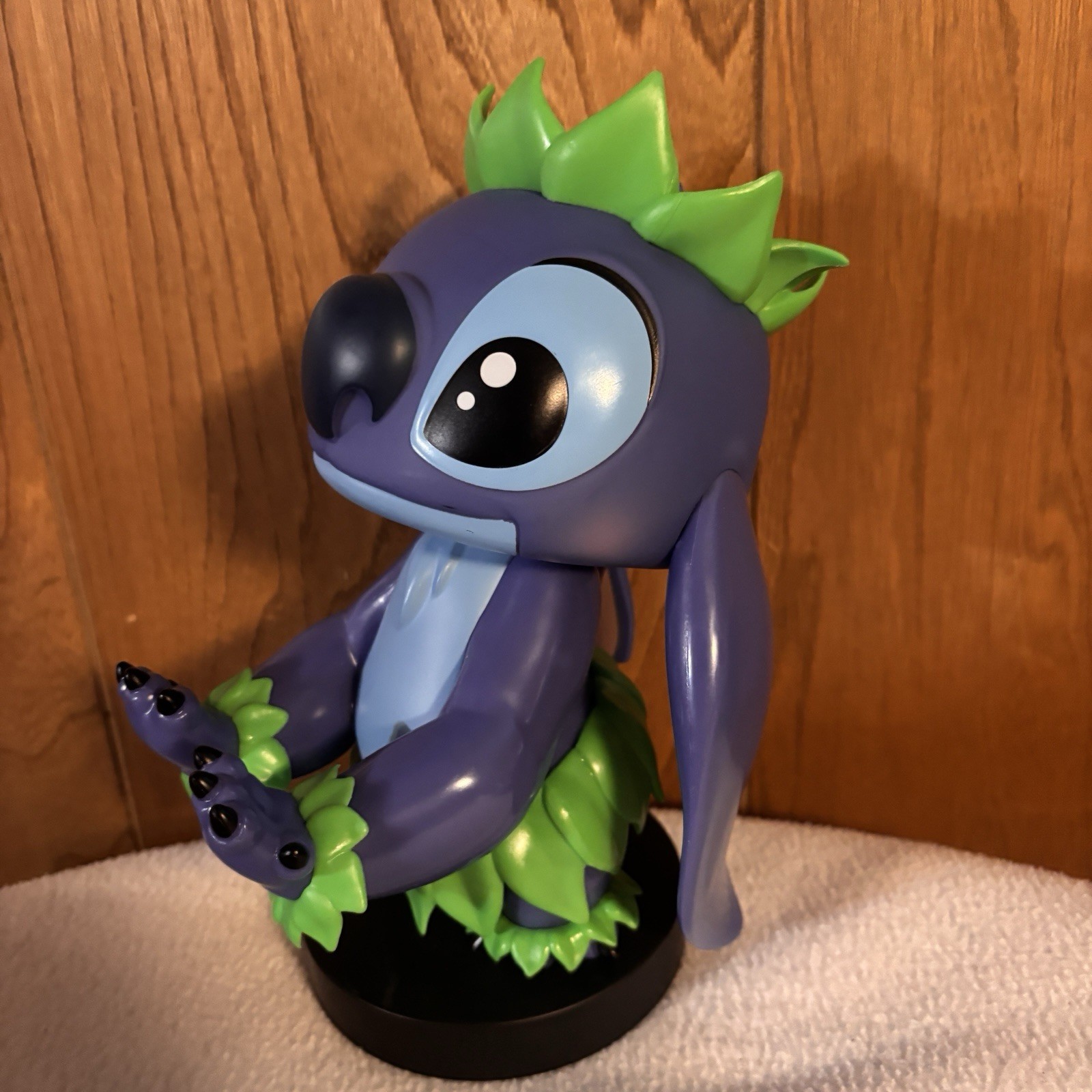 Disney Hula Stitch Phone/Gaming Controller Holder By Cable Guy 9” Tall