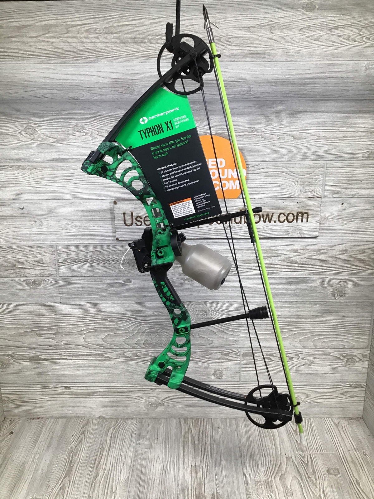 NEW Centerpoint Typhon X1 Right Handed Bowfishing PACKAGE