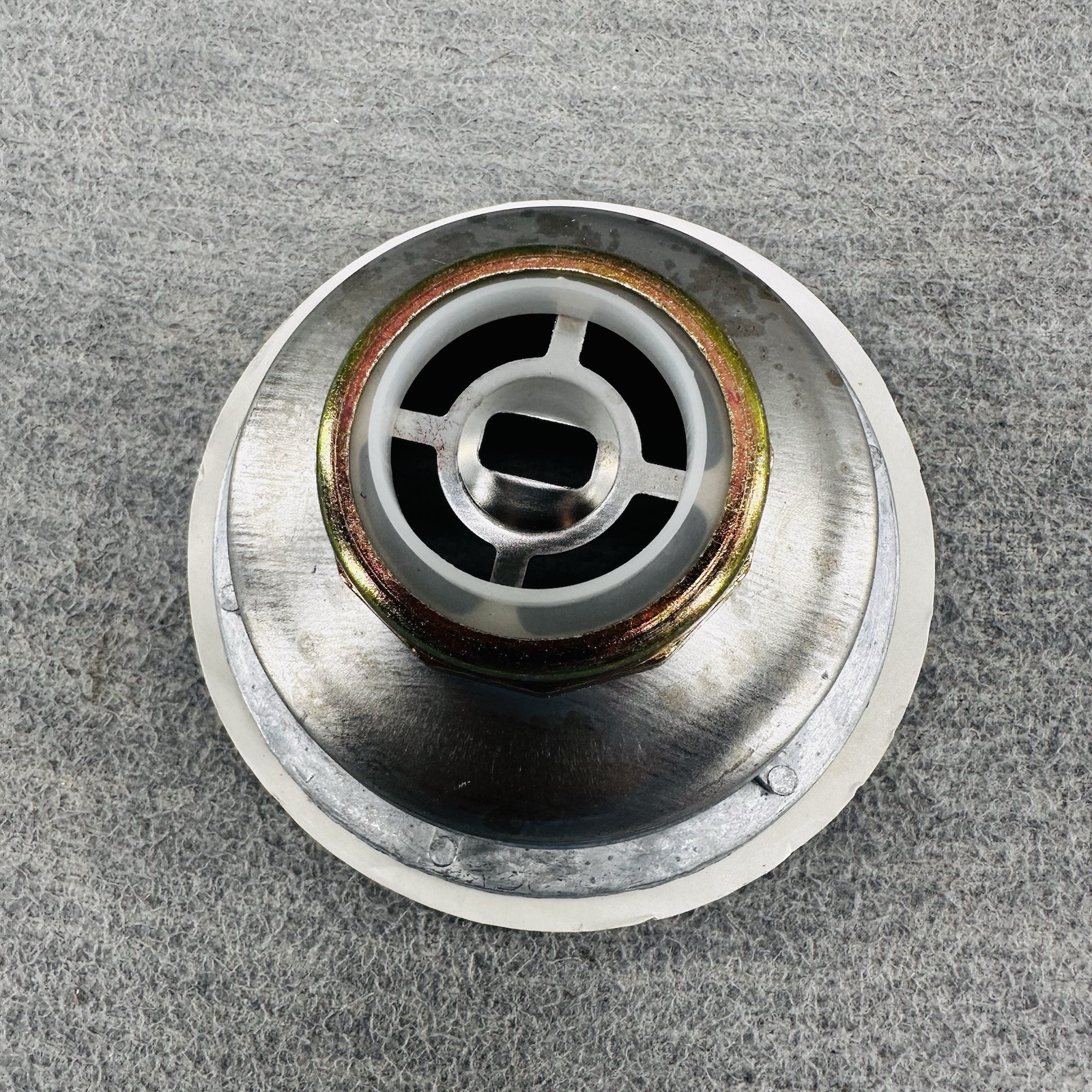S/S E38-1010 - 4-1/2" Duo Basket Strainer C4
