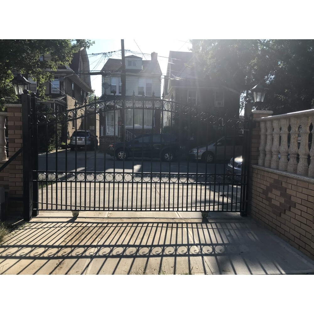 ALEKO London Style Ornamental Steel Single Sliding 14' Driveway Gate