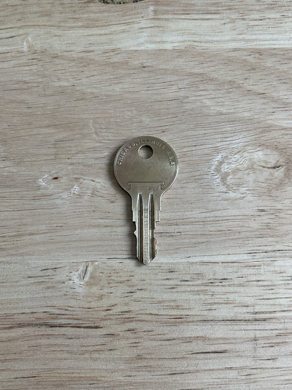 Illinois Lock Key # F 403