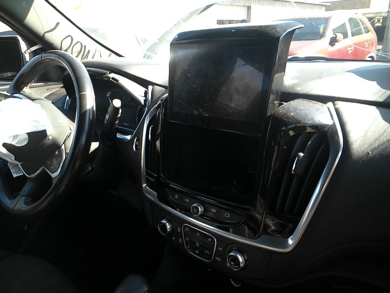 Driver Left Front Spindle/Knuckle Fits 17-24 XT5 104947831
