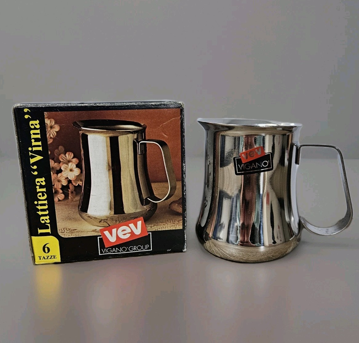 NEW Vev Vigano 18/10 Stainless Steel Frothing Pitcher Milk Pot 6 Cups Italy