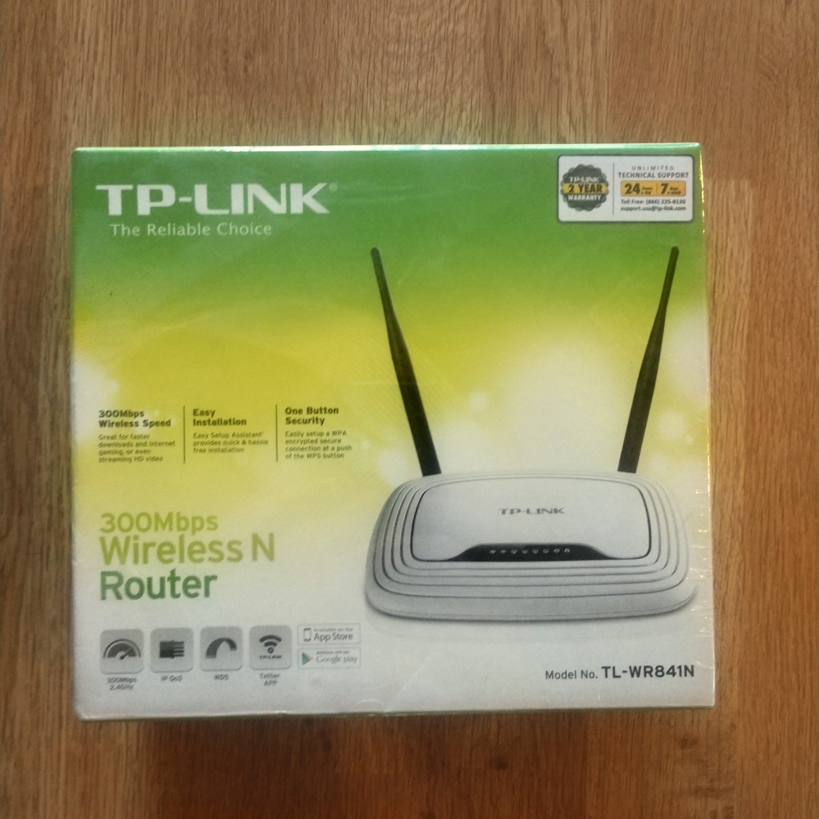 TP-Link Wireless N Router, (TL-WR841N) Factory Sealed.