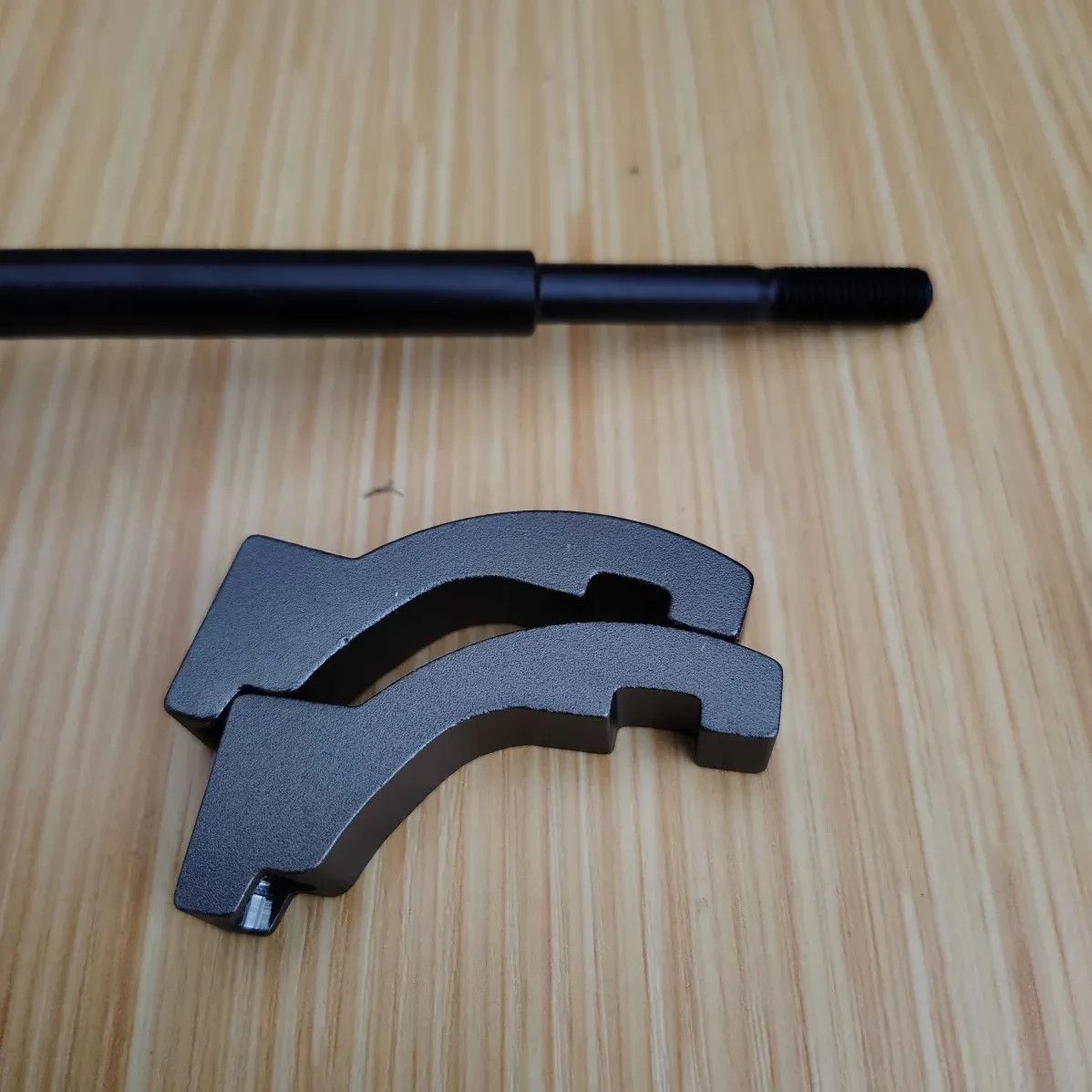 Milwaukee M18 Hammer Drill Replacement Handle + Bracket
