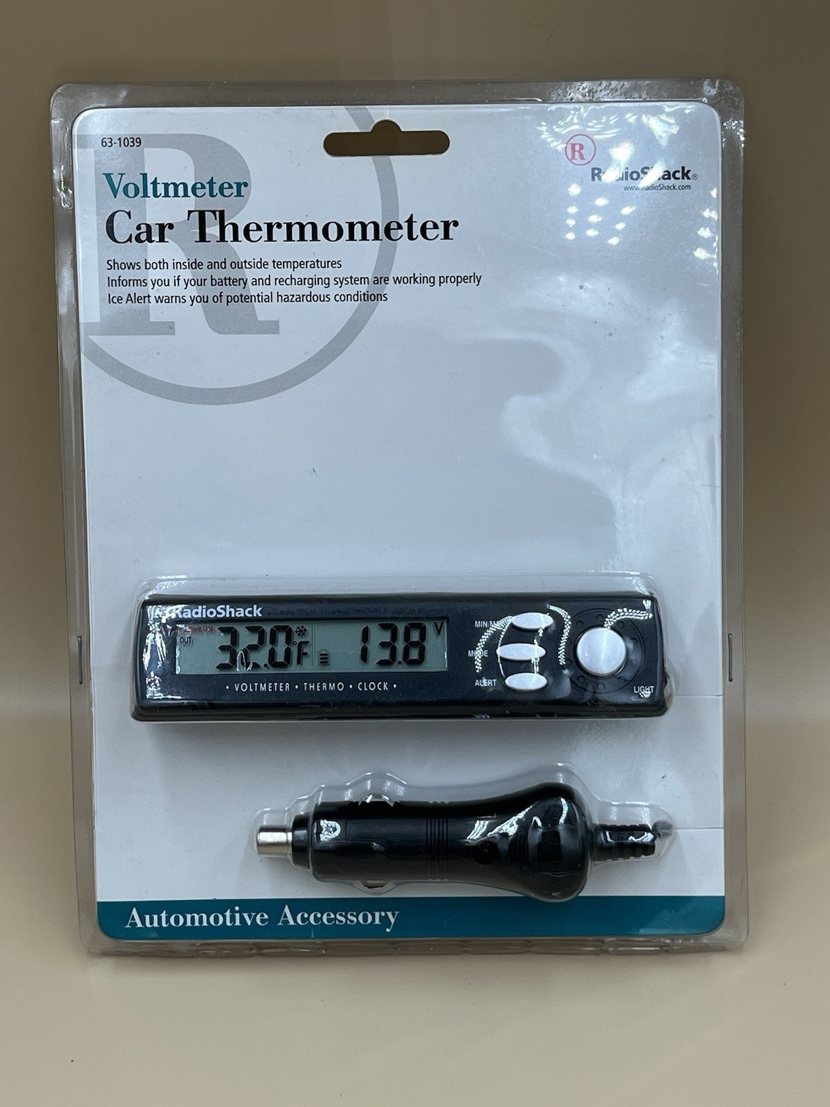 New Radioshack Voltage Tester/Thermometer. Package Has Never Been Opened.