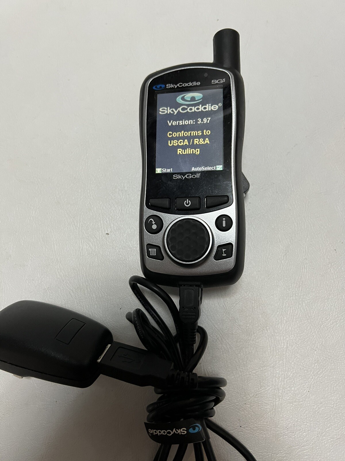 Sky Caddie SG5 Handheld Skygolf Golf Course Rangefinder  GPS