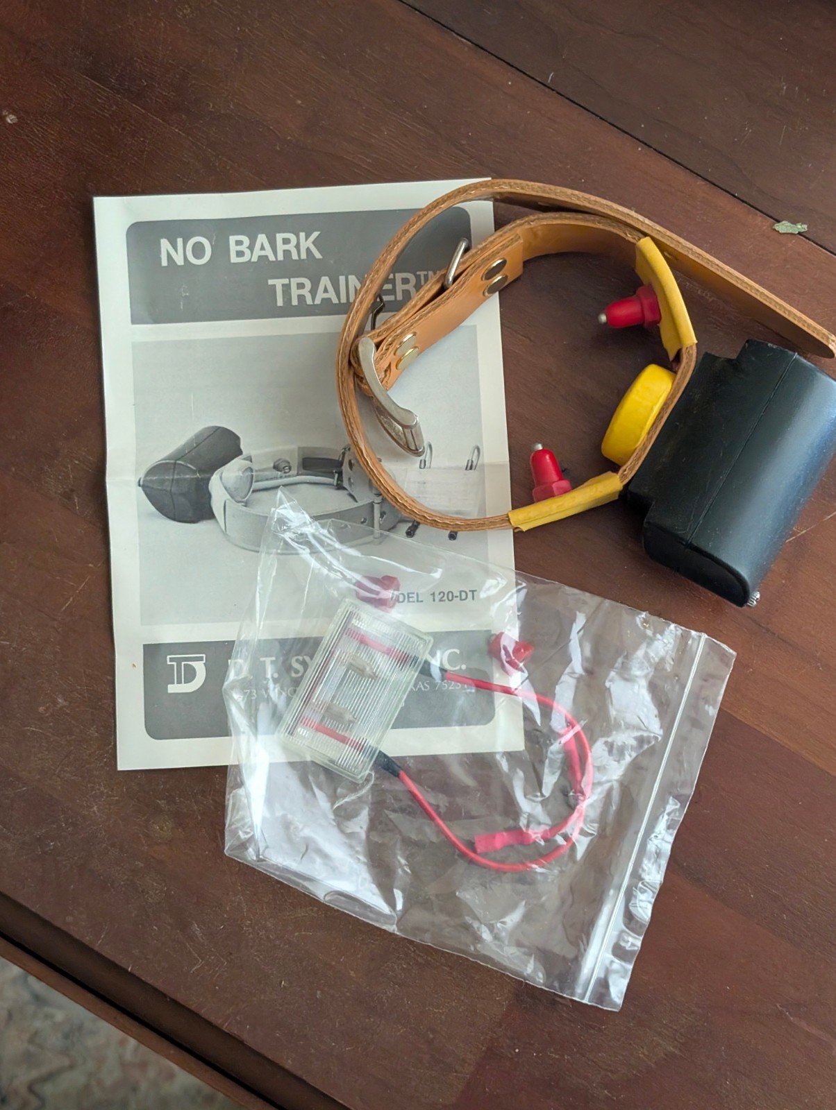 Vintage DT System 'No Bark' Trainer Model 190-DT Training Collar, IN-BOX