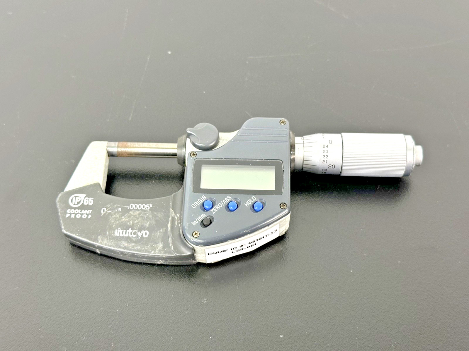 Mitutoyo 293-344 Digital Micrometer 0-1" IP65 Used Untested