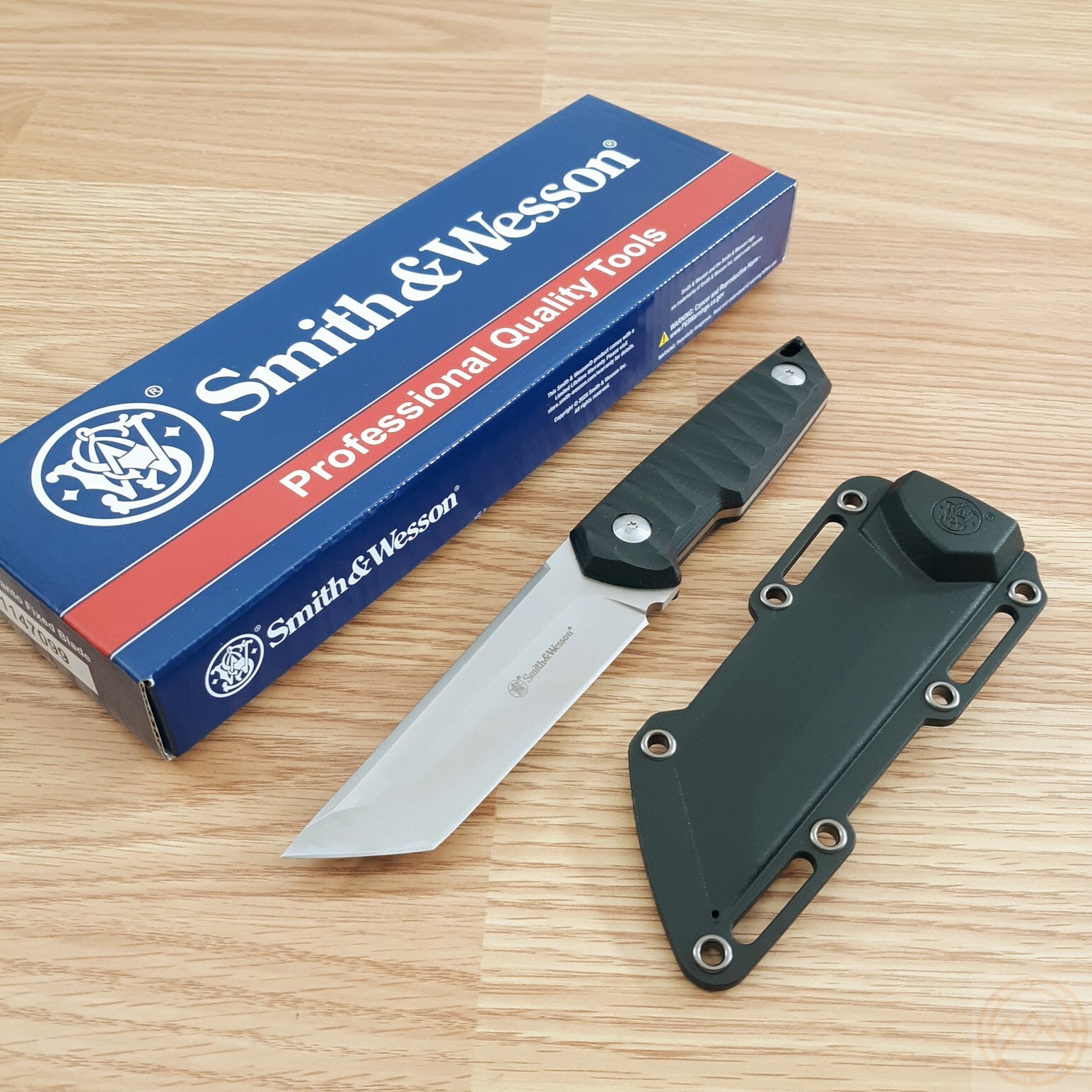 Smith's & Wesson 24/7 Fixed Knife 4" Stainless Steel Full Tang Blade G10 Handle