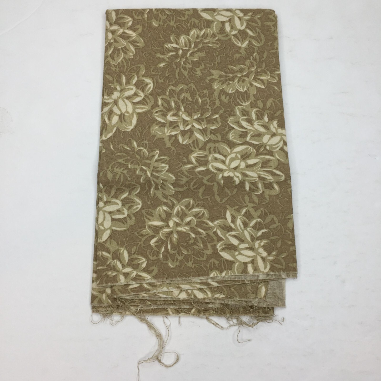 1/2 Yd Yard RJR Fashion Fabrics Jinny Beyer Quilting Blend Floral Flowers Beige