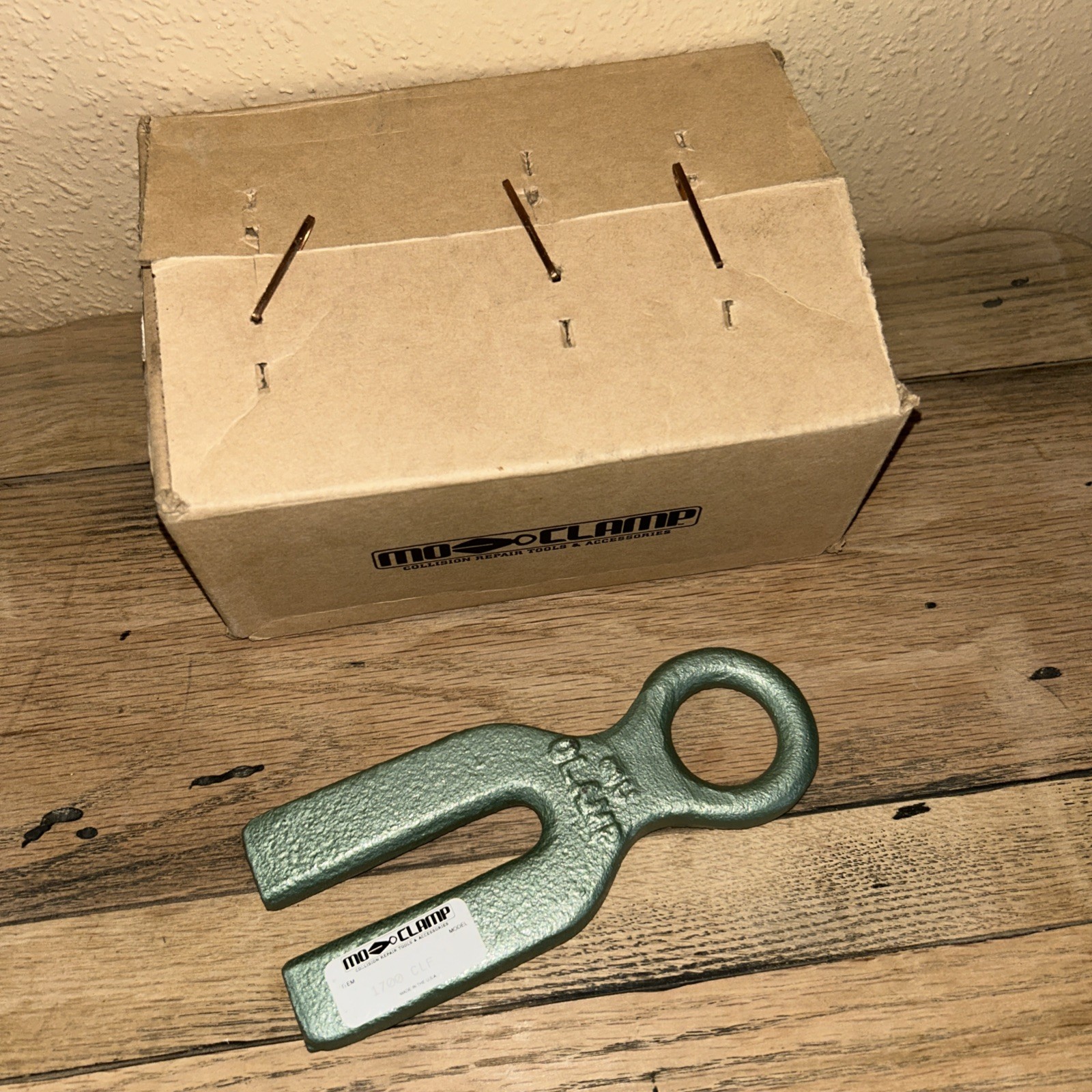 MO-CLAMP #1700 Chain locking fork, Collision repair tool