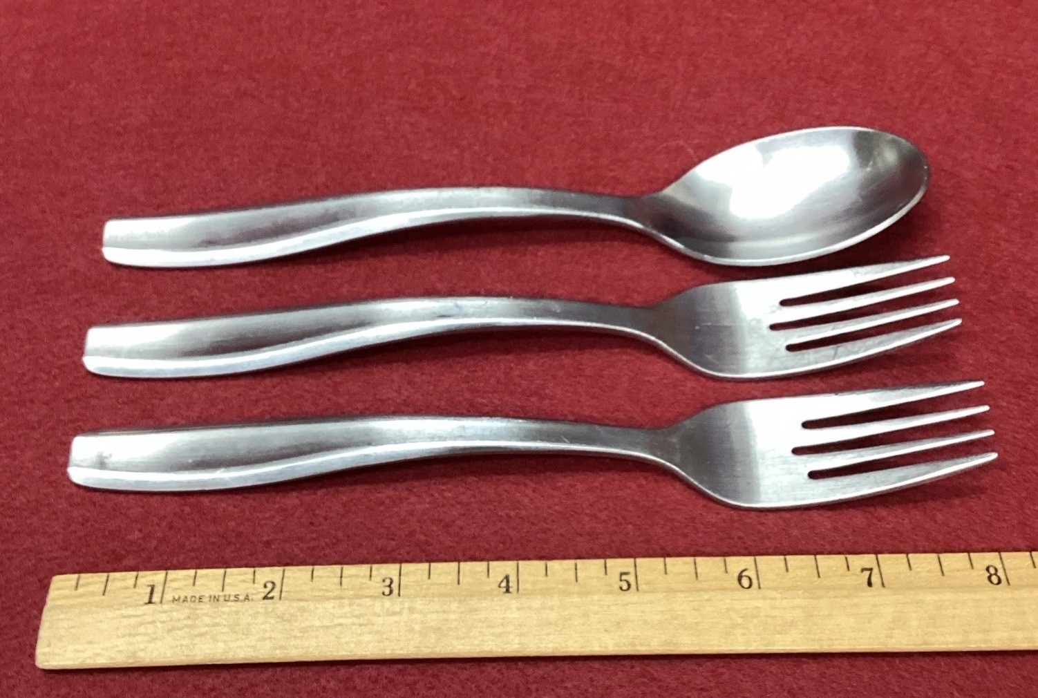 Gourmet Settings Jazz Stainless Flatware 1 Tablespoon & 2 Dinner Forks