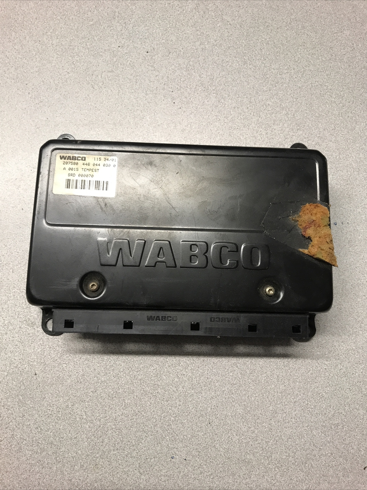 1999 - 2004 Land Rover Discovery ABS Control Module  SRD 000070