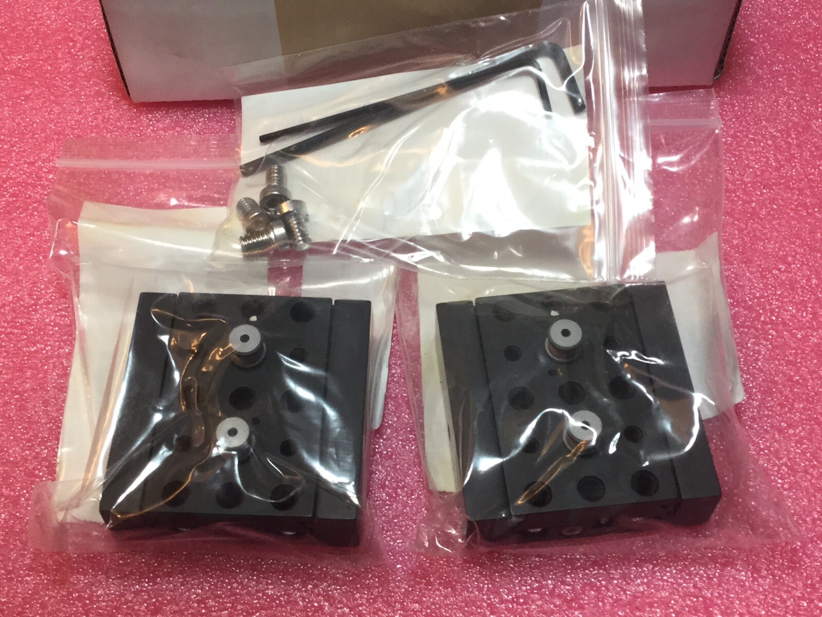 Newport 460PD-XY Modular Peg-Joining Dovetail Aluminum Linear Stages