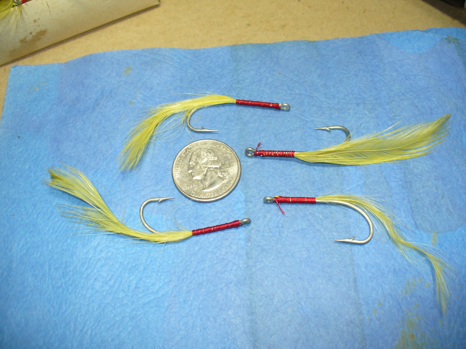 200 PCS Fishing Hooks with Feather Jigging Hook Saltwater Big Game 1/0 REDUCED