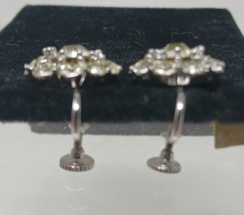 Clear Rhinestone Earrings Vintage Silver Tone Screw Backs #G6