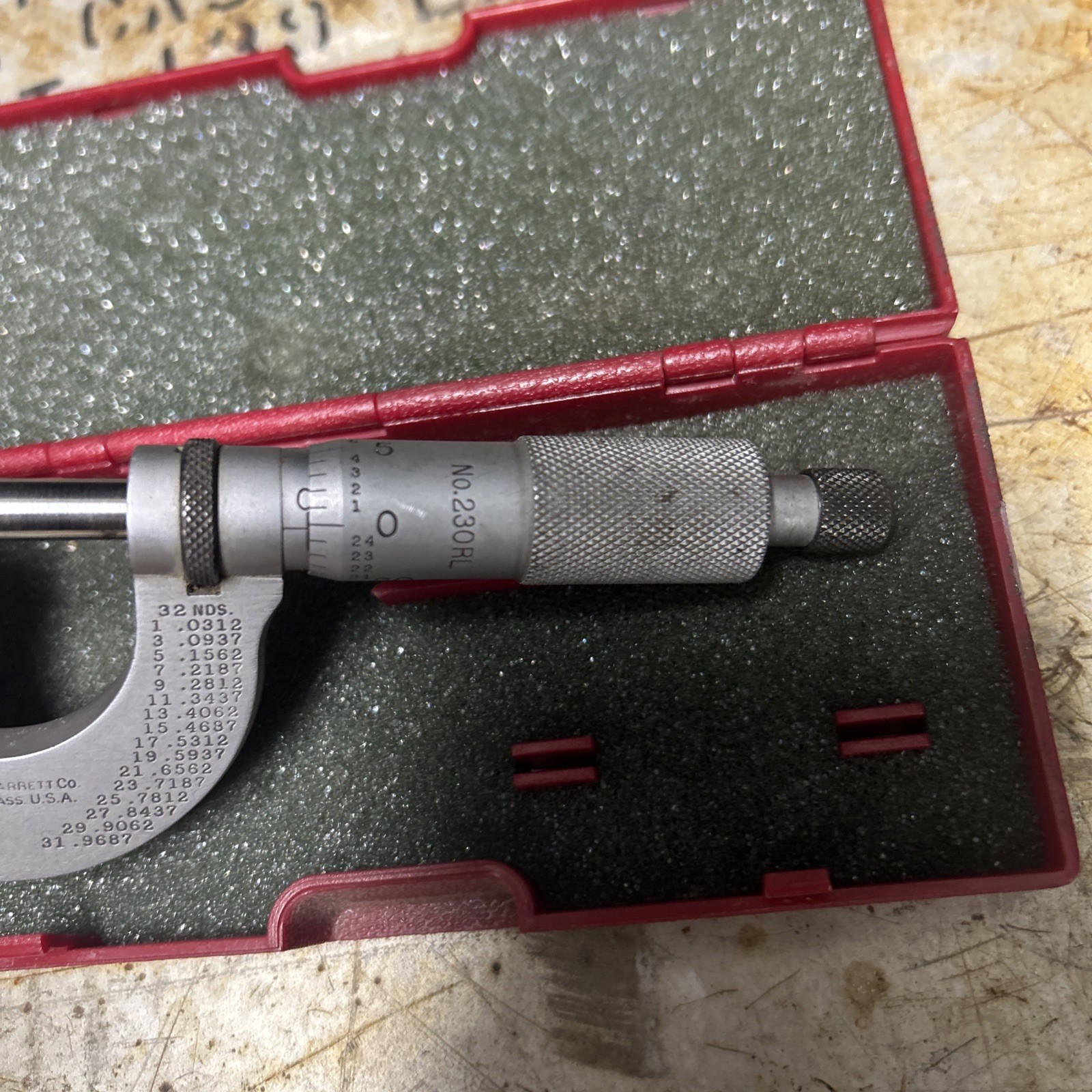 STARRETT 230RL MICROMETER 0-1" RANGE, .0001" GRADUATIONS, INCLUDES CASE