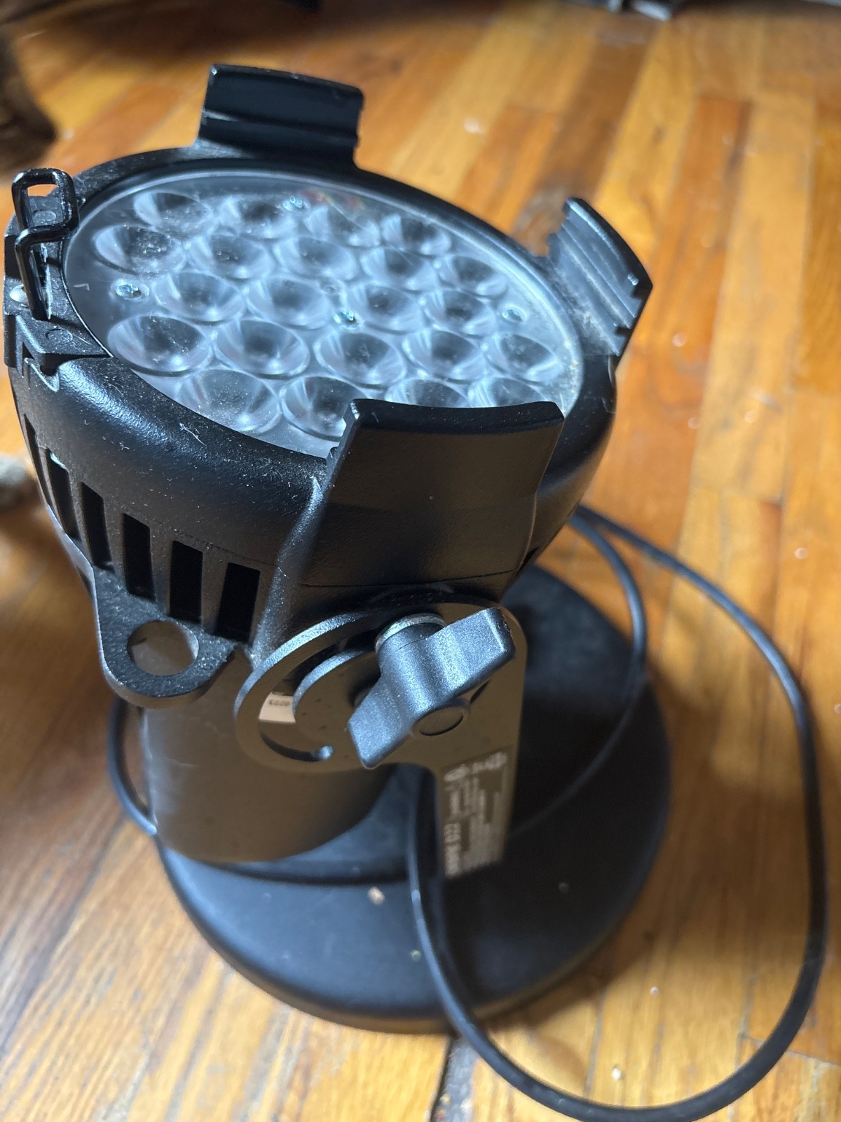 ETC desire D22 Lustr 7 Color LED Fixture