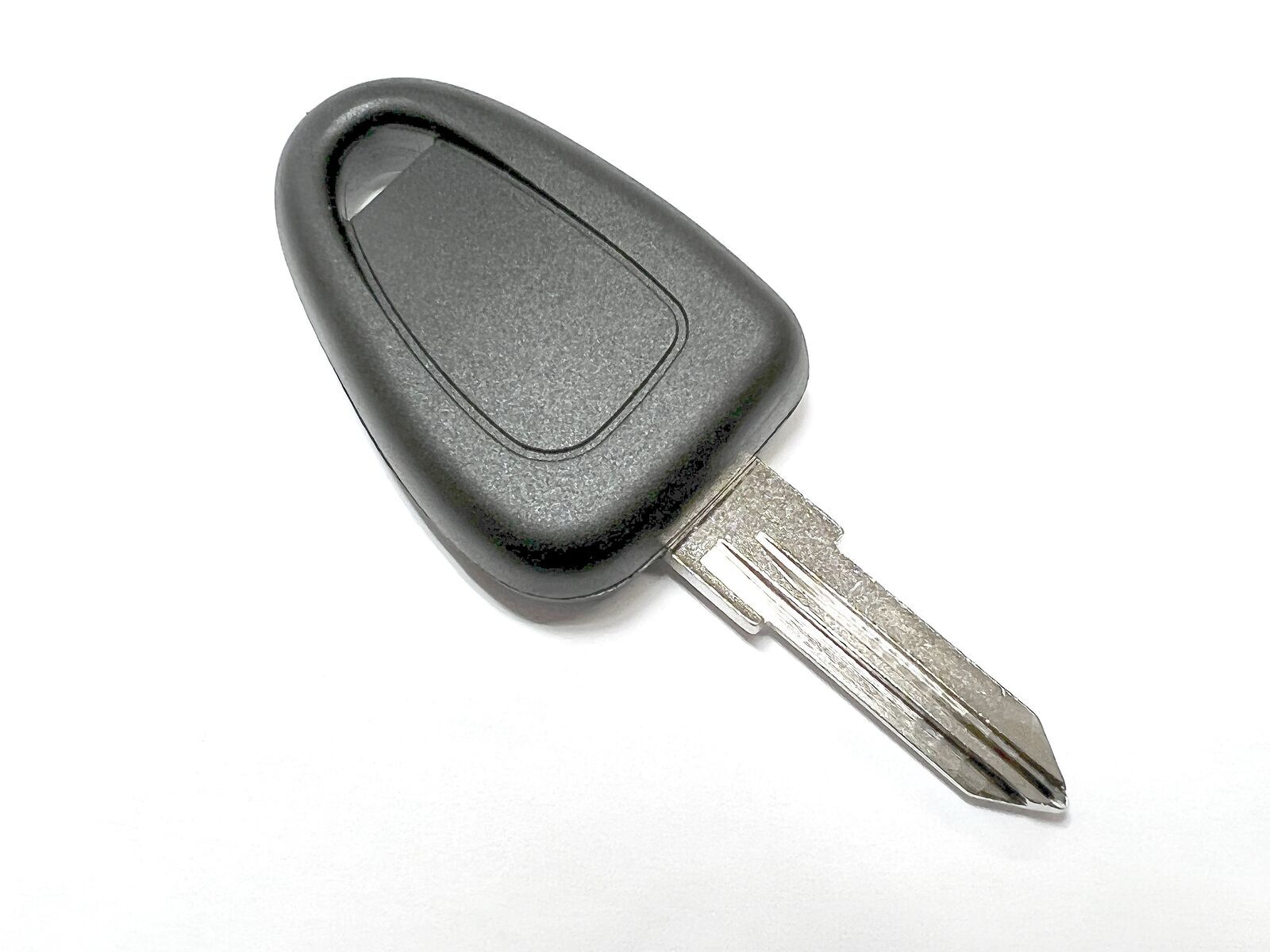 RFC GT10 transponder key blade for Iveco Daily Eurocargo 2001 - 2011