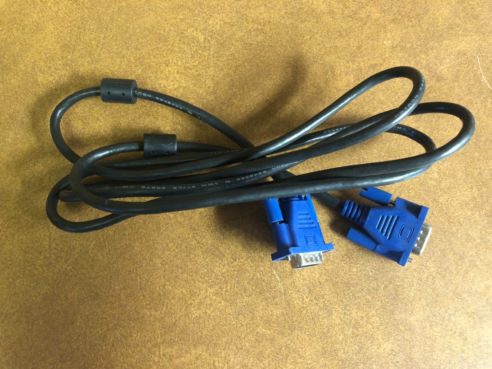 Hotron E246588 AWM Style 20276 VW-1 80 Degrees C 30V Computer Monitor Cable