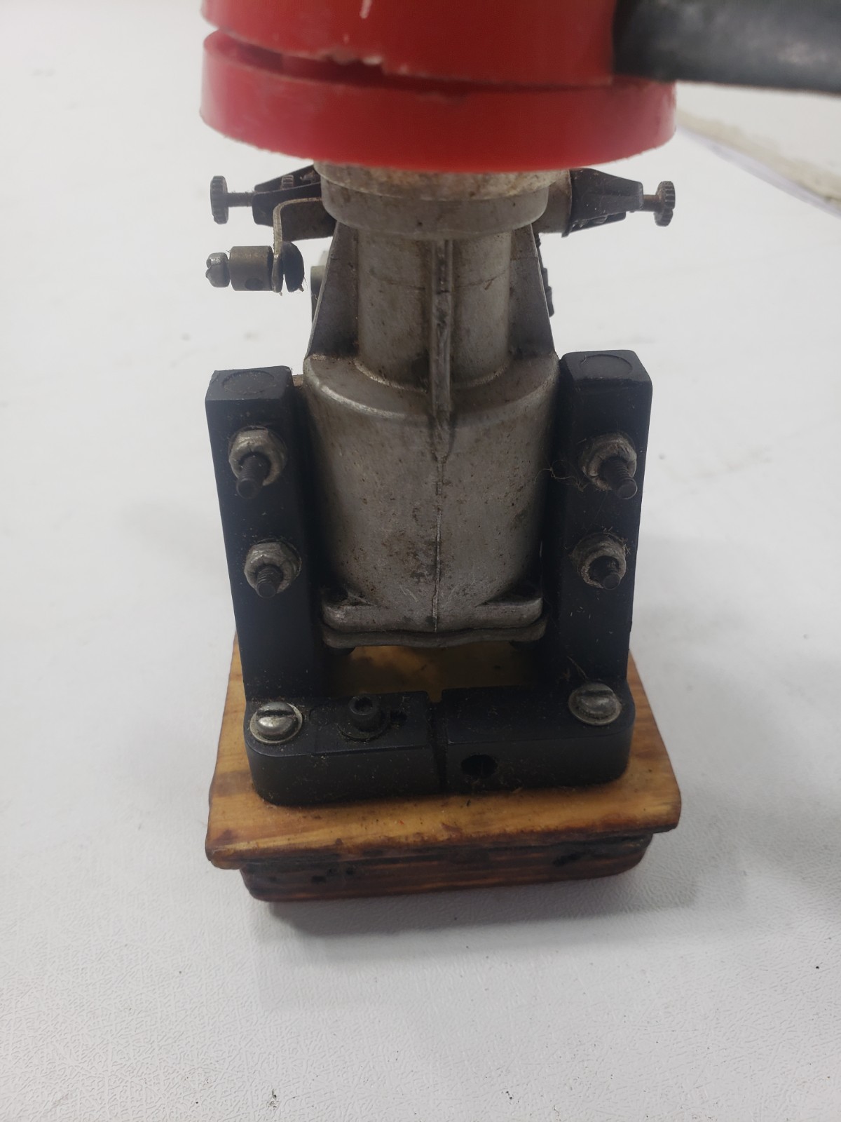 Fox .40 Glow RC Airplane Engine w/ Master Airscrew Prop & Test Stand Untested