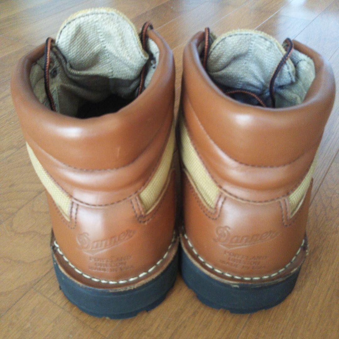 Danner feather light