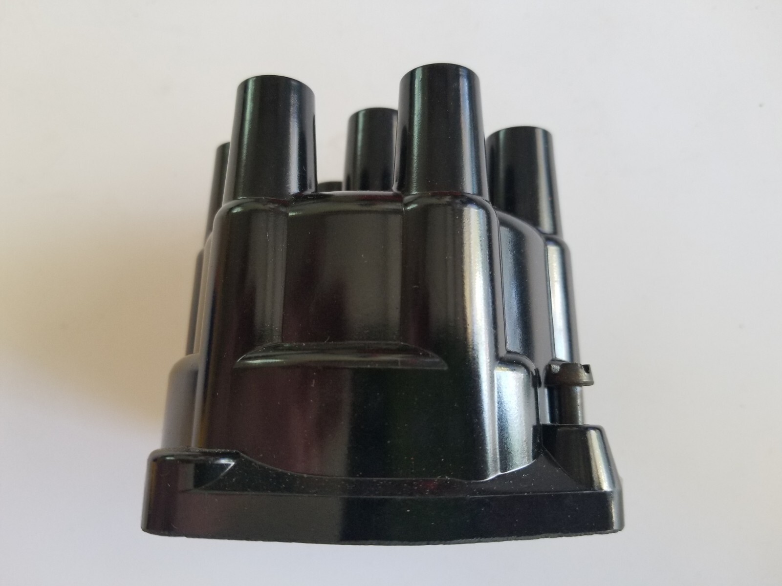 One(1) Mopar RR 183 RR183Distributor Cap