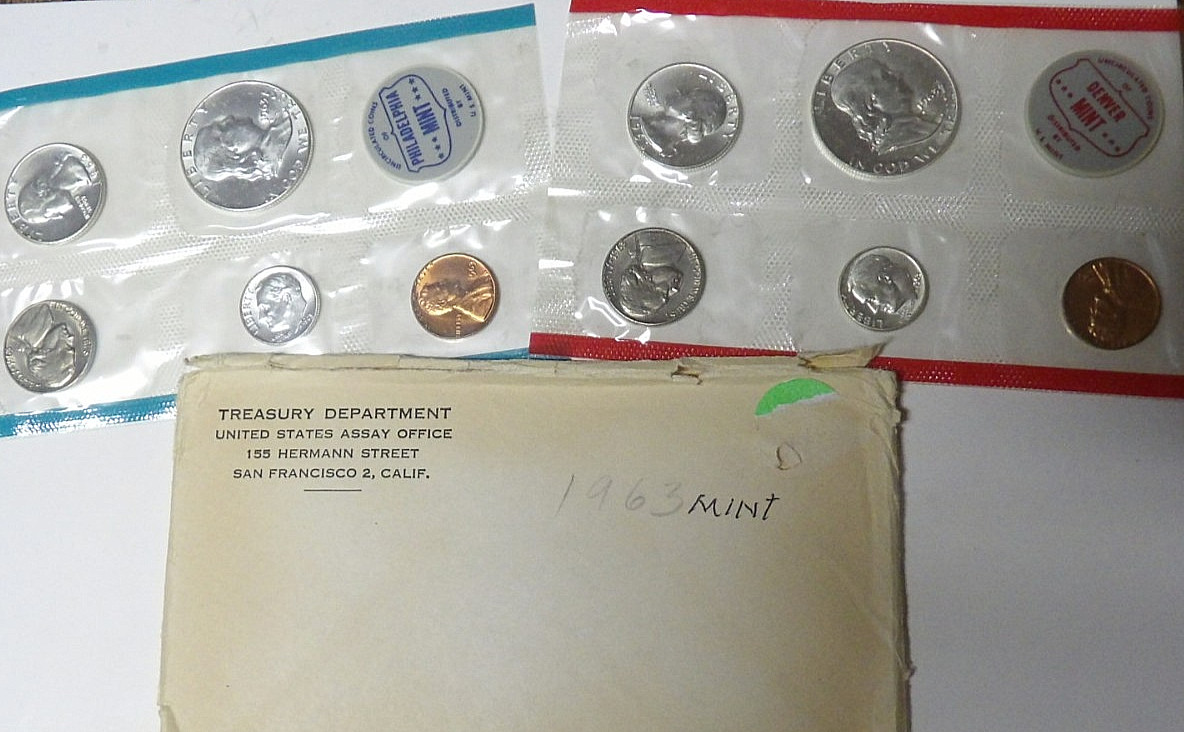 1963 U.S. Mint Set Philadelphia Denver $1.70 90% Silver - 2 BU Franklin Halfs