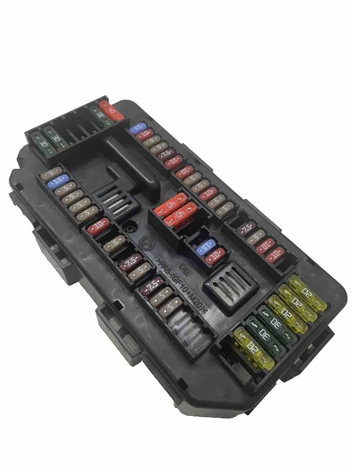 12-16 BMW 328i 320i 335i 320i F30 ENGINE BAY FUSE BOX RELAY JUNCTION BLOCK OEM