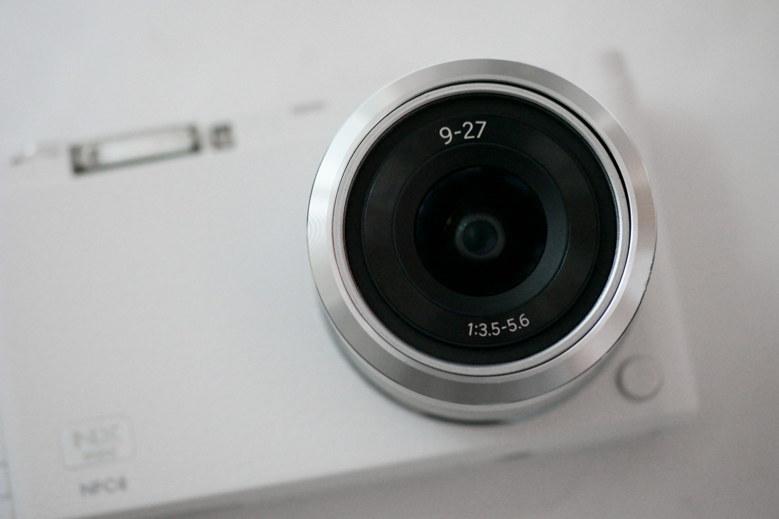Samsung NX mini Camera [Read "Description"]