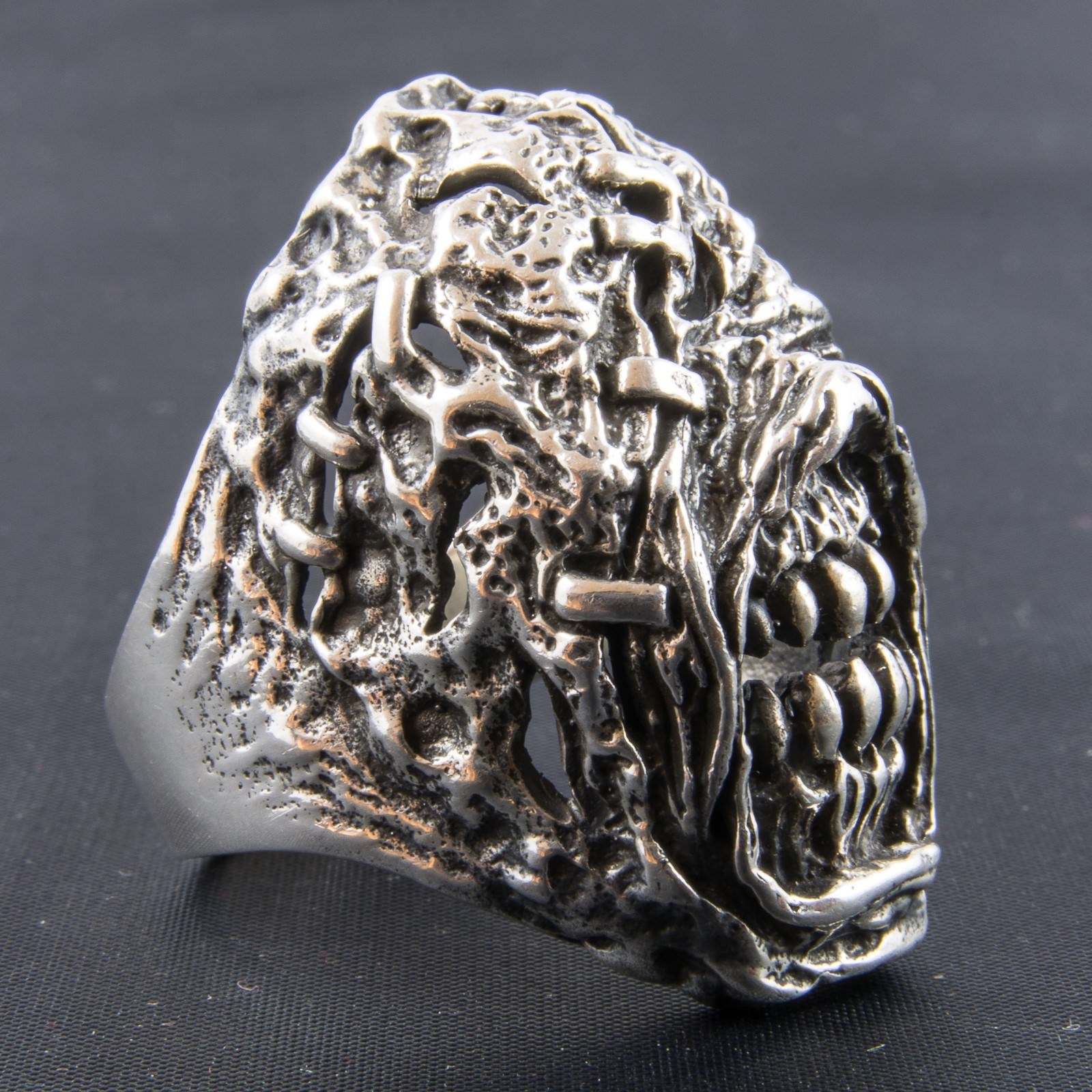 Nemesis Skull Ring .925 silver Resident Evil Biker Heavy Metal Gothic